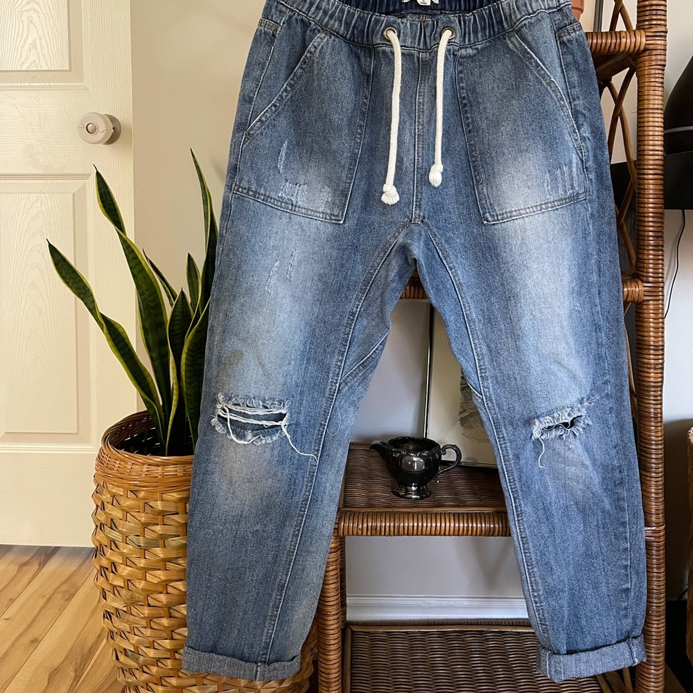Slouchy Jeans - size small
